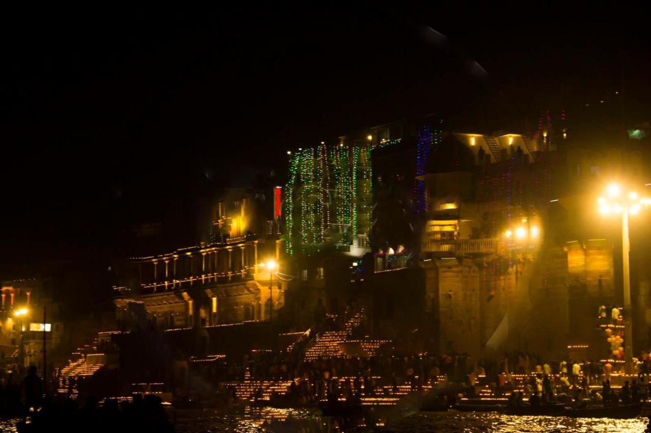 Hotel Sita Palace On Heritage Ghats Of Benaras Varanasi Ngoại thất bức ảnh
